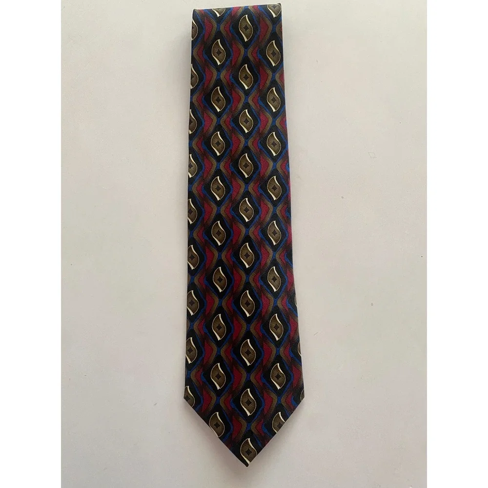 Courage Mens Silk Tie Hand Sewn Geometric Diamond Burgundy Navy Blue Gold 4 Inch